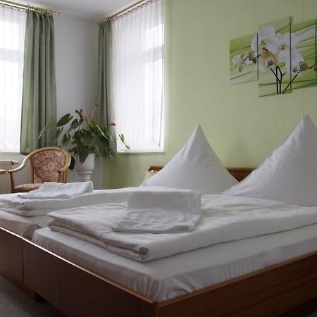 Ratskeller Thum Hotel Екстериор снимка