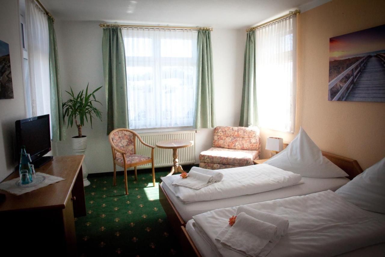 Ratskeller Thum Hotel Екстериор снимка