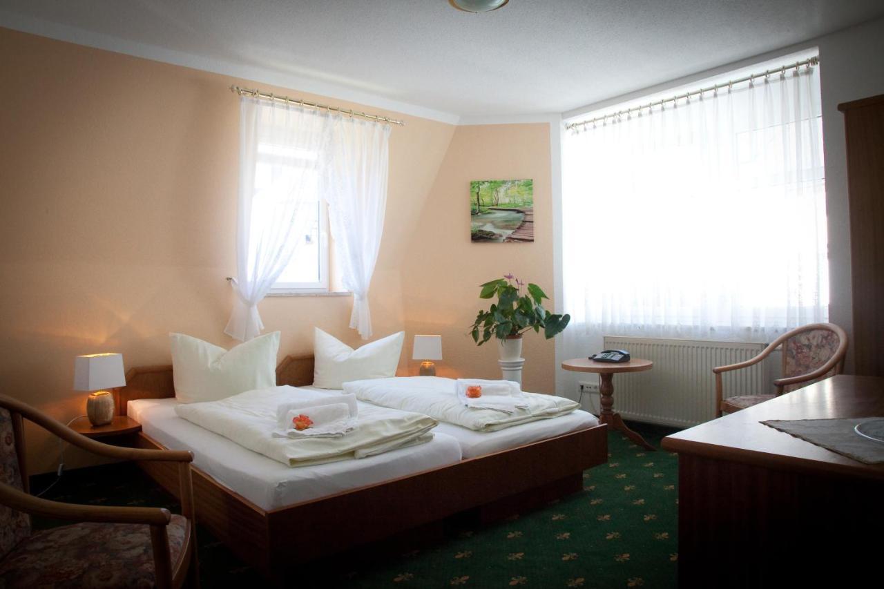 Ratskeller Thum Hotel Екстериор снимка
