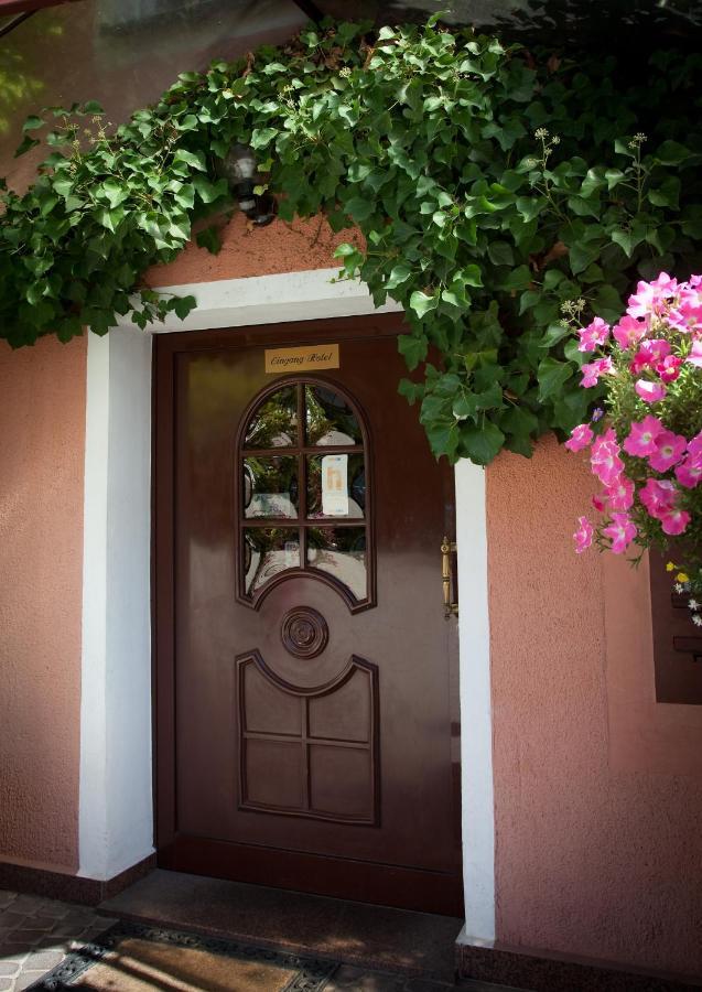 Ratskeller Thum Hotel Екстериор снимка
