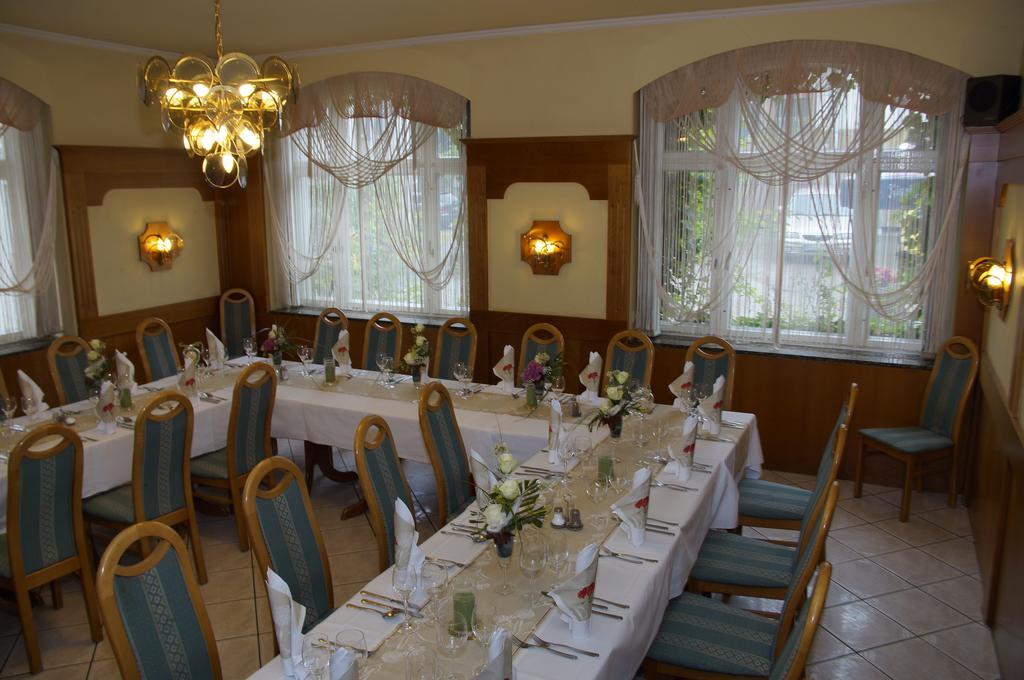 Ratskeller Thum Hotel Екстериор снимка