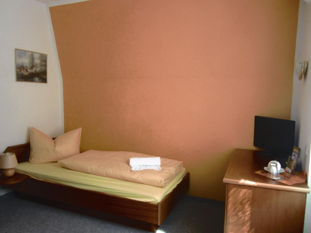 Ratskeller Thum Hotel Екстериор снимка