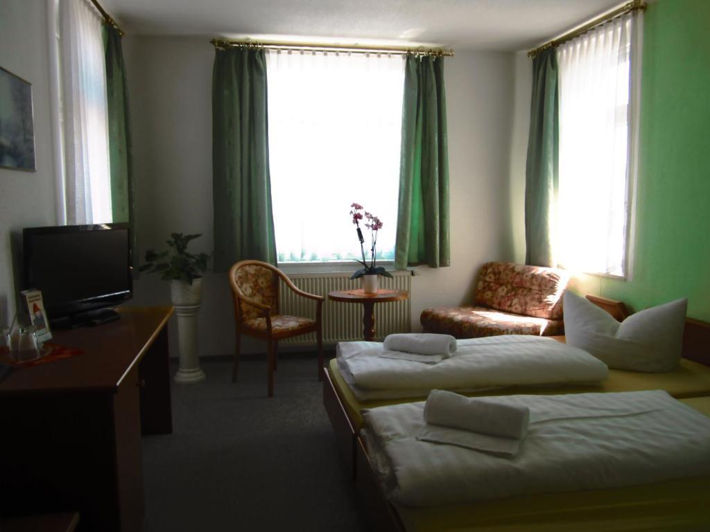 Ratskeller Thum Hotel Екстериор снимка