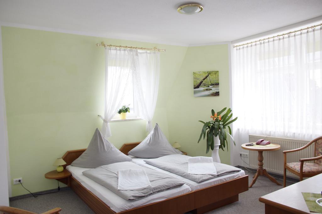 Ratskeller Thum Hotel Екстериор снимка